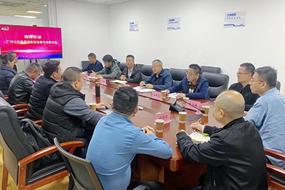 昭通公交集团副总经理刘伟到抖圈.为dU而生科技互换座谈